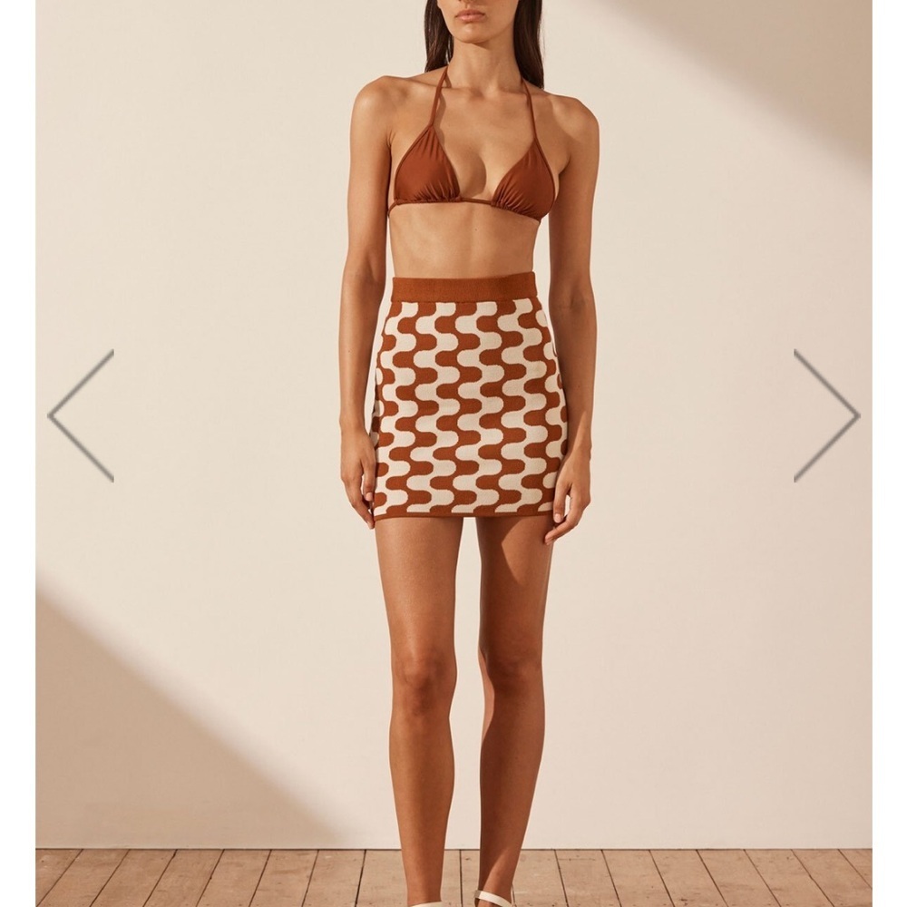 Shona Joy Incanto Mini Skirt Wavy Retro-Inspired Brown & Cream Size Medium NWT